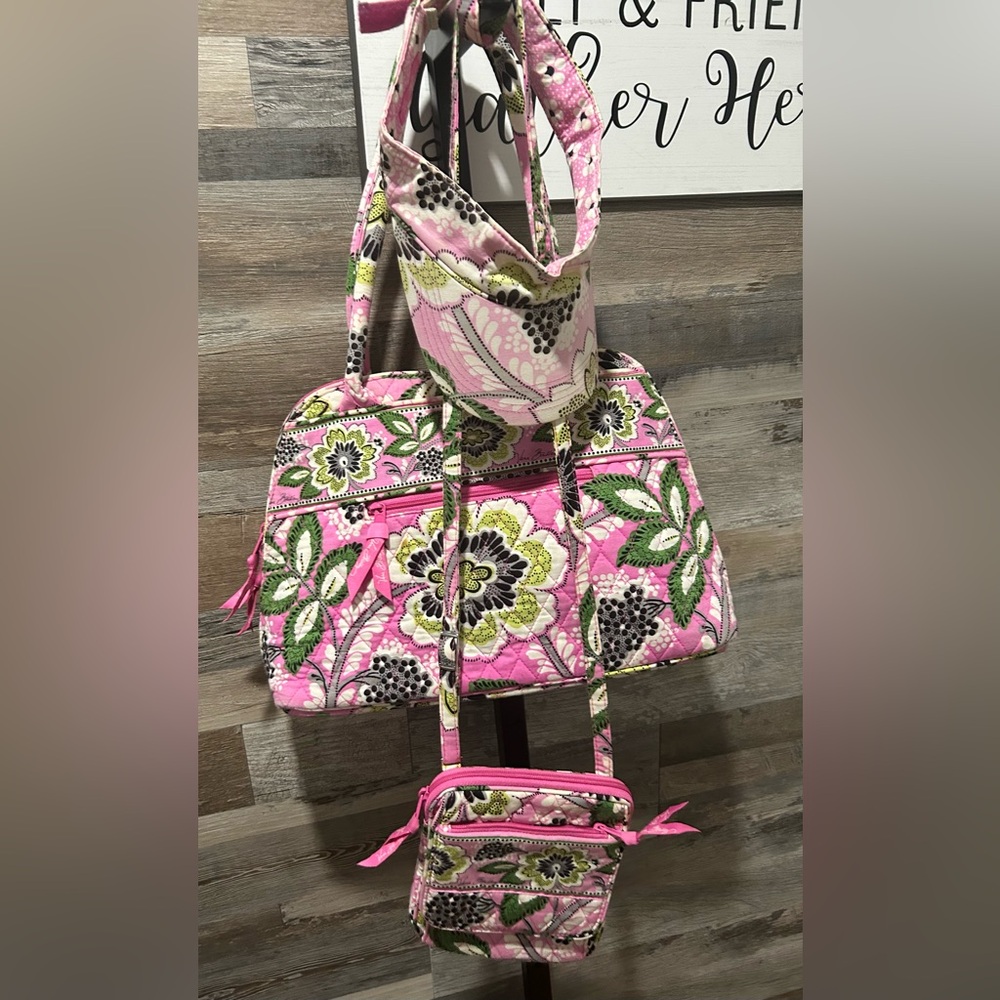 Vera Bradley 3-Piece Floral Pink Quilted Women's Bag Set and Visor